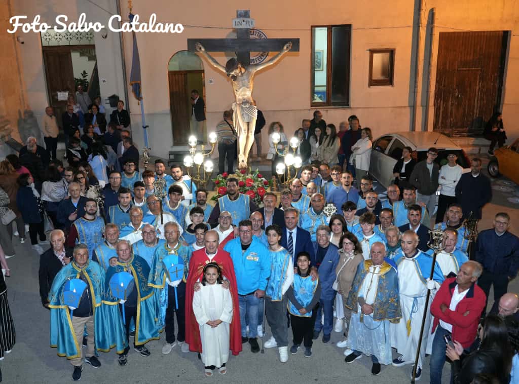 Mussomeli, celebrazioni e processione per Gesù Nazareno. molti concorrenti per l’ ” ‘ntinna”