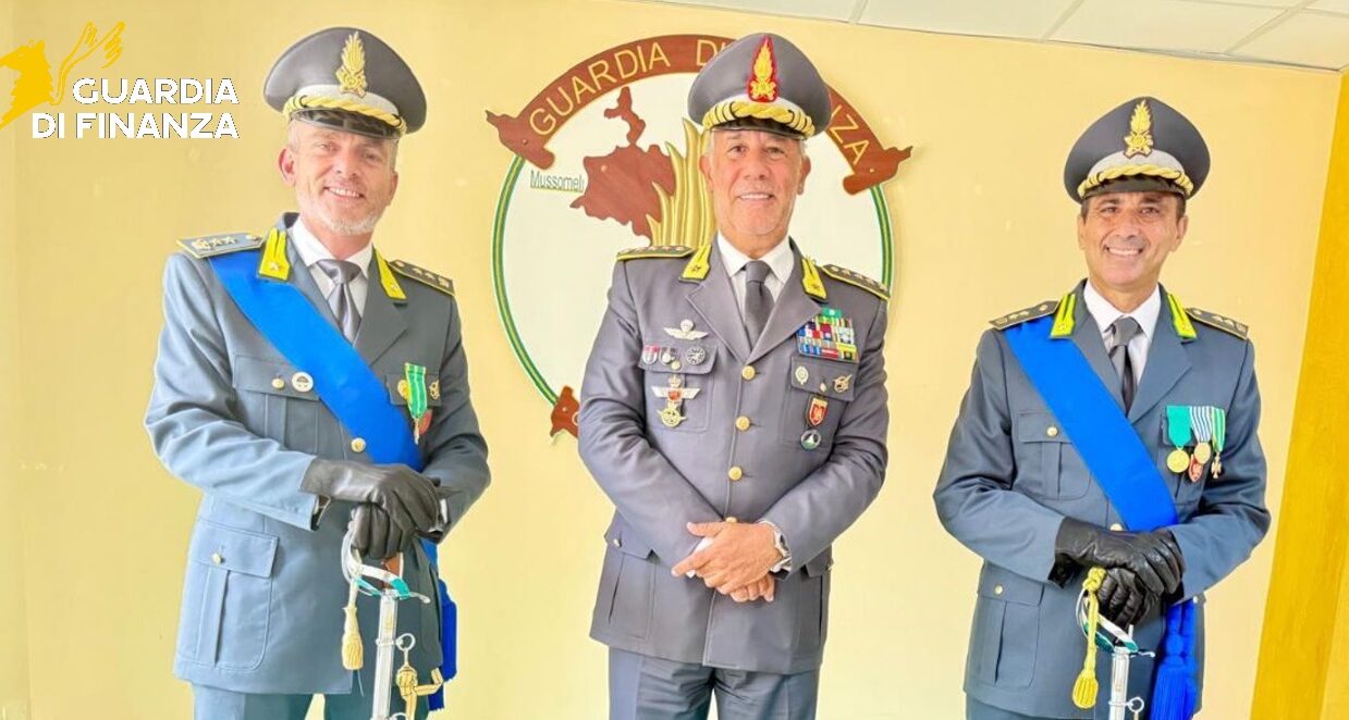 Guardia di Finanza, cambio al Comando del Nucleo PEF: il Tenente Colonnello Antonino Sciabarrà lascia Caltanissetta e assume un nuovo incarico ad Agrigento