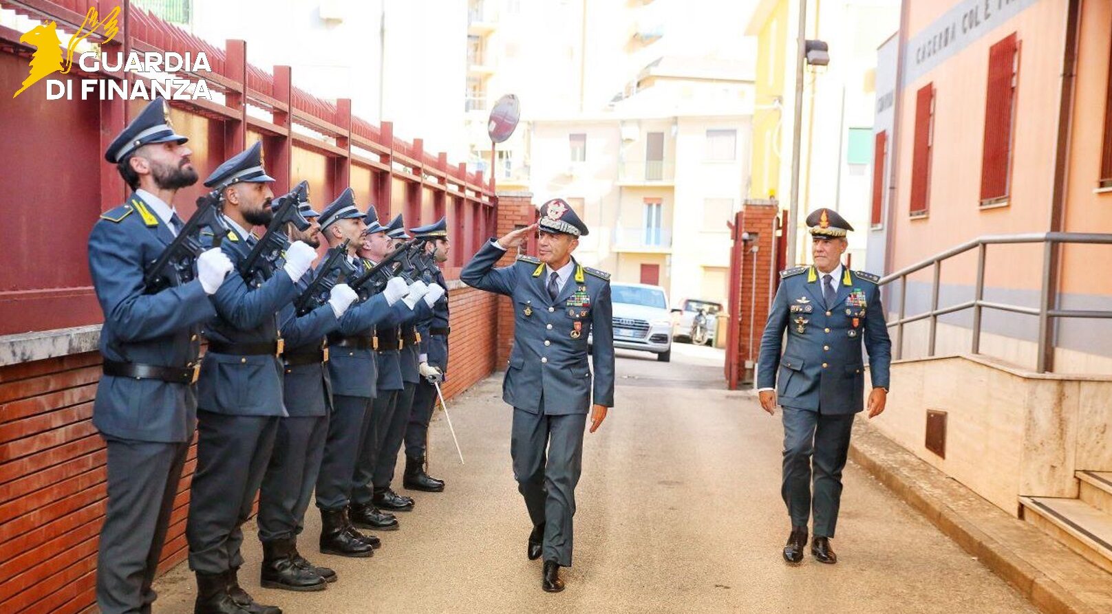 Caltanissetta. Guardia di Finanza, visita del Generale di Divisione Roberto Manna al Comando Provinciale