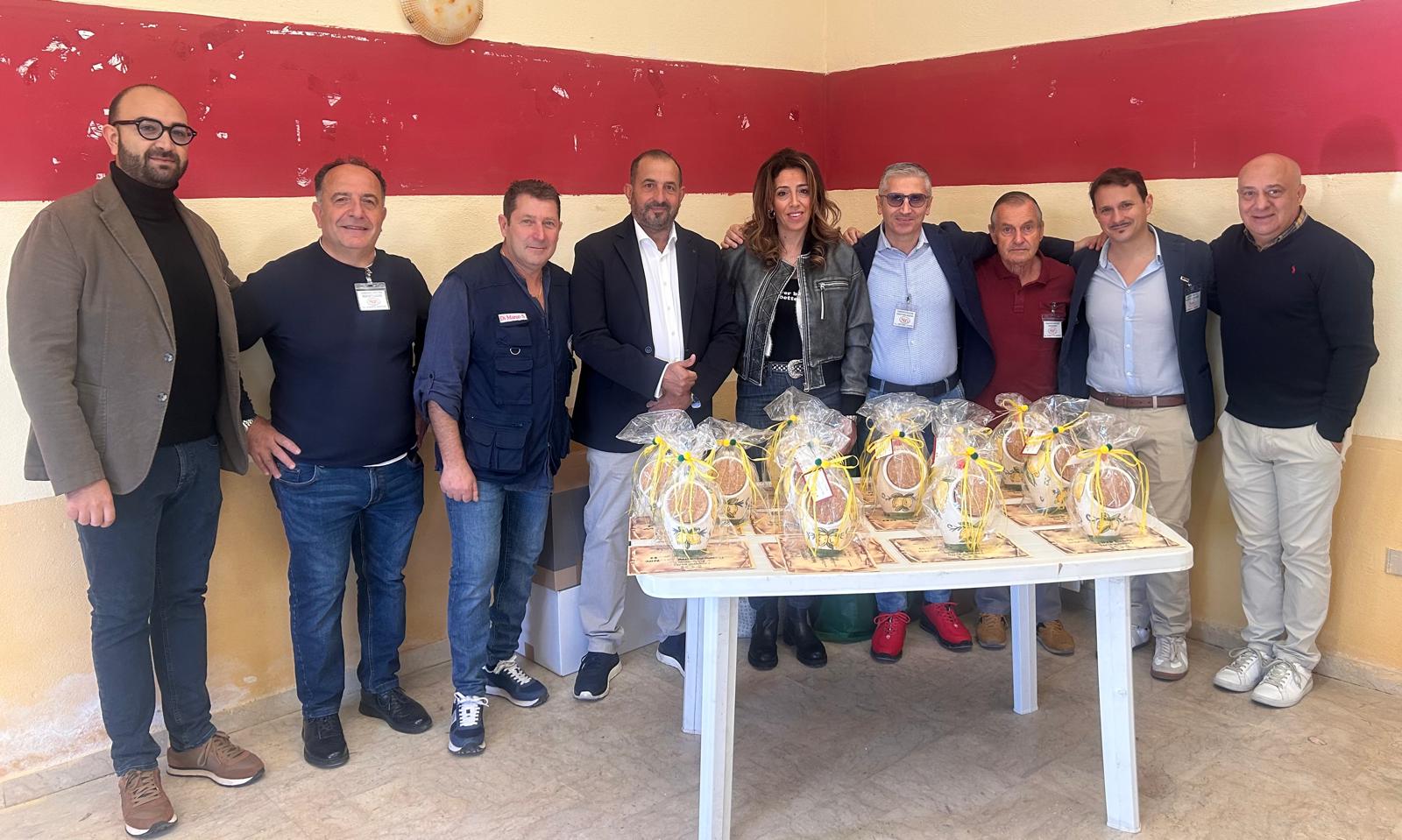 Caltanissetta. Villaggio Santa Barbara in festa con la mostra ornitologica: proclamati i vincitori e i campioni di razza