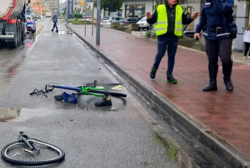 A Messina non ce l’ha fatta ciclista investito da un camion
