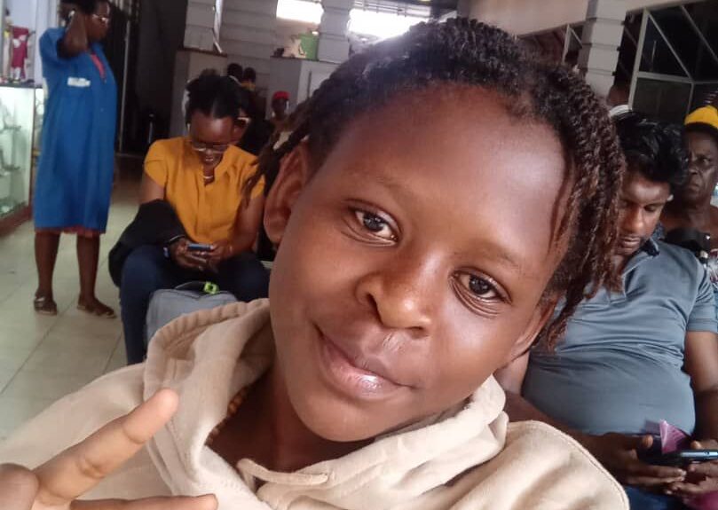 Il viaggio di speranza di Joyce: dal Burundi a Palermo per un intervento neurochirurgico