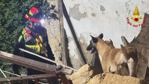 Paura a Bagheria, crolla palazzina in via Serradifalco: nessun ferito