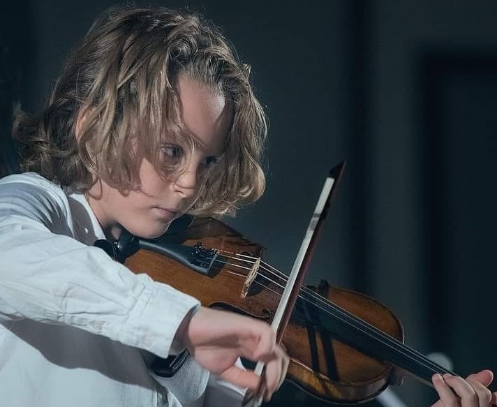 Serradifalco. Il violinista Riccardo Palmeri ammesso presso la prestigiosa l’Accademia Perosi di Biella