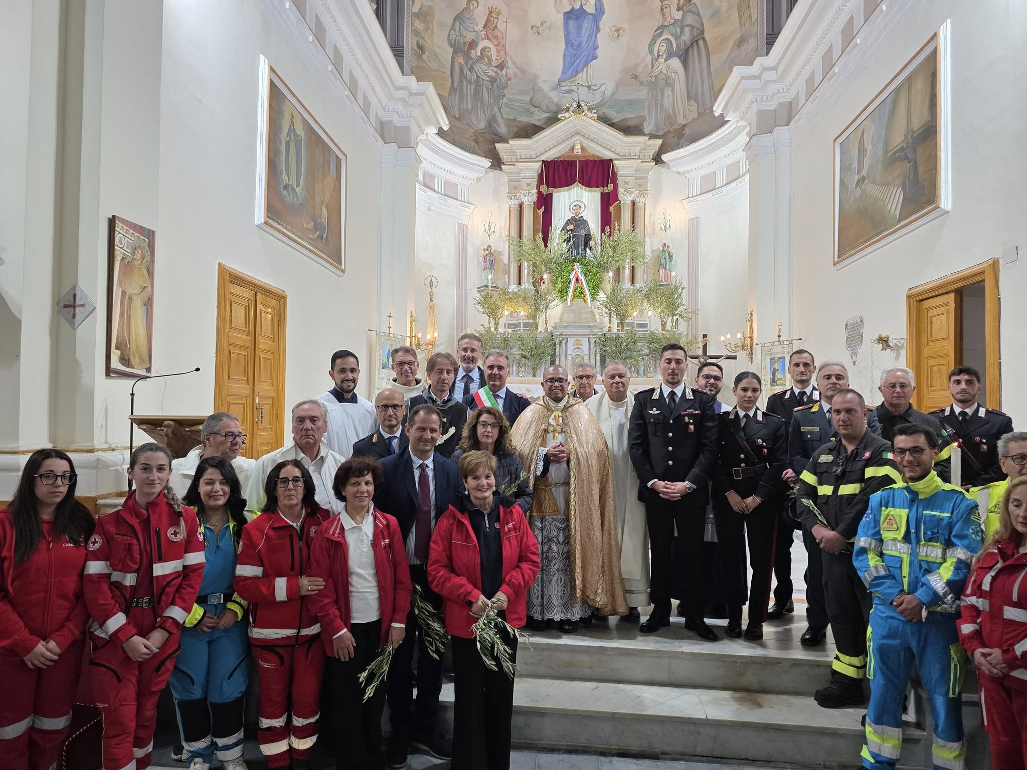 Mussomeli, corona d’alloro al Poverello d’Assisi.  Preghiera del sindaco e ramoscelli d’ulivo