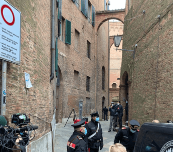 David Rossi, il giallo della valigetta 24 ore: Commissione d’inchiesta farà approfondimenti