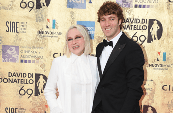 Eleonora Giorgi avrebbe compiuto oggi 72 anni, Paolo Ciavarro: “Auguri mamma”