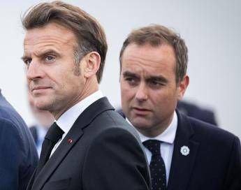 Francia, Macron nomina ancora Lecornu premier. E lui: “Accetto l’incarico per dovere”