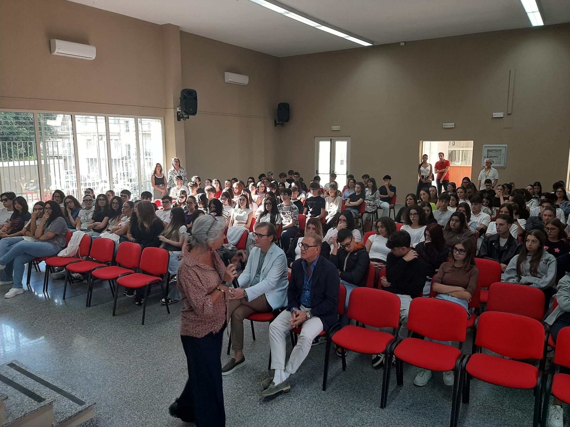 Al Liceo Classico “Eschilo” di Gela incontro sul tema “L’evoluzione dell’energia in Italia: da Mattei alla transizione”