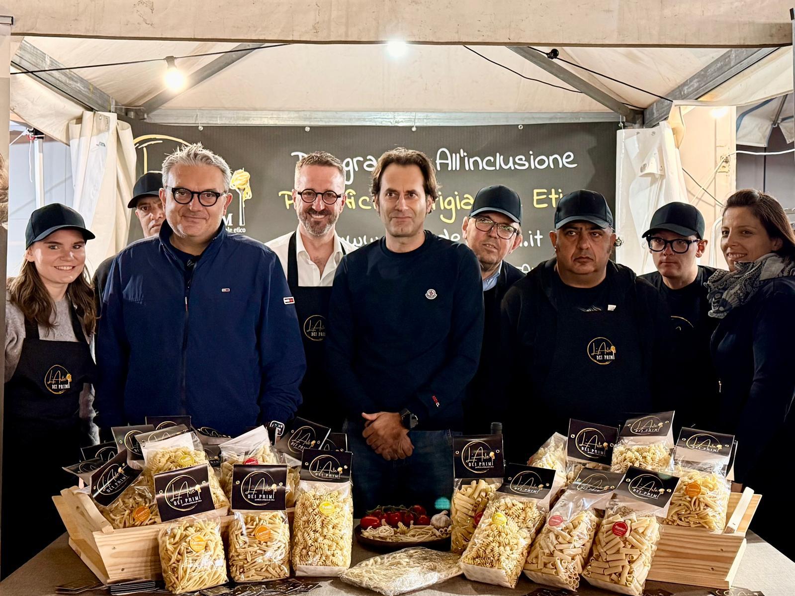 San Cataldo, la ConSenso presenta alla “Fera Ranni” il progetto “L’Arte dei Primi”, pastificio artigianale etico, con il plauso di tutti i presenti