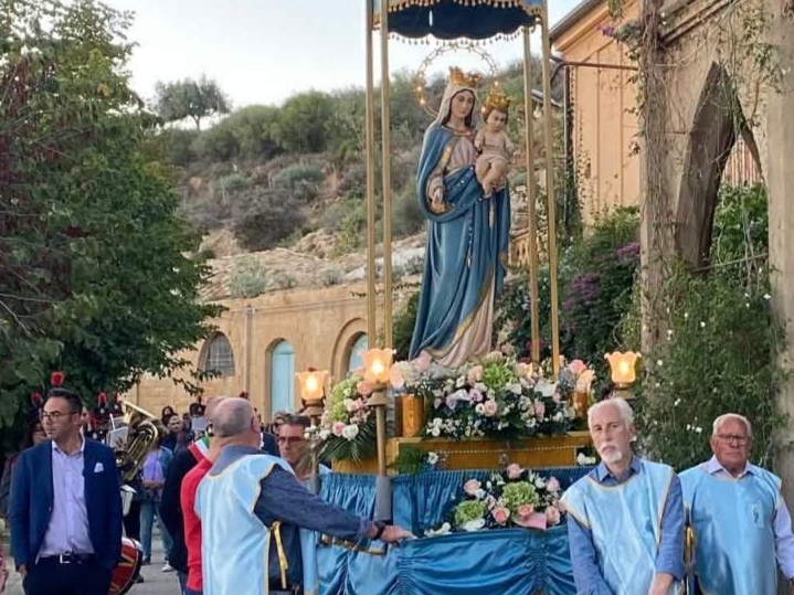 Caltanissetta in festa per la Madonna del Rosario in Sabucina: dal 2 al 4 ottobre tra fede, tradizione e spettacolo