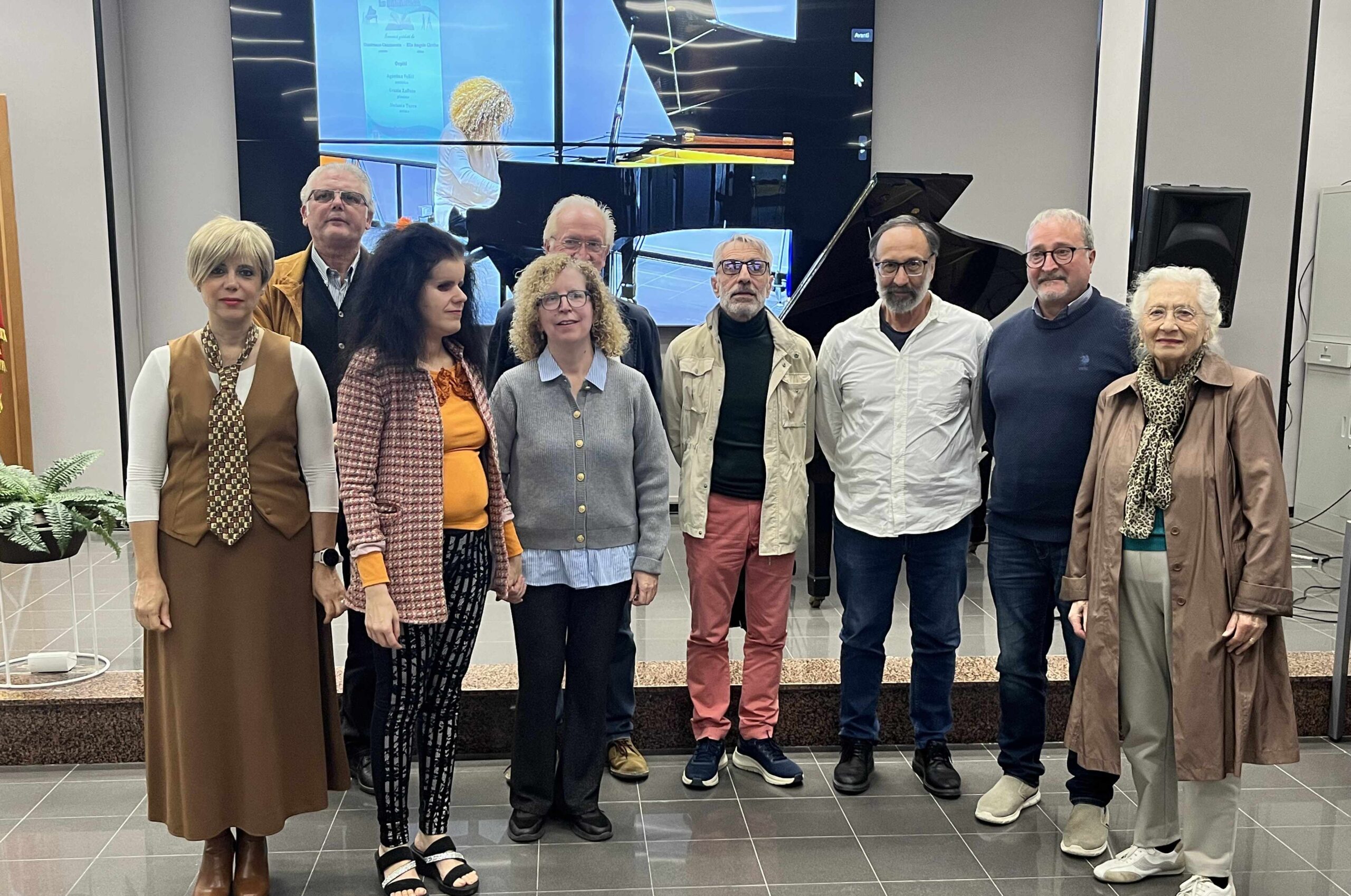 San Cataldo. Serata palpitante del Gruppo Incontriamoci in Biblioteca incentrata sulla lotta al tumore con l’arte