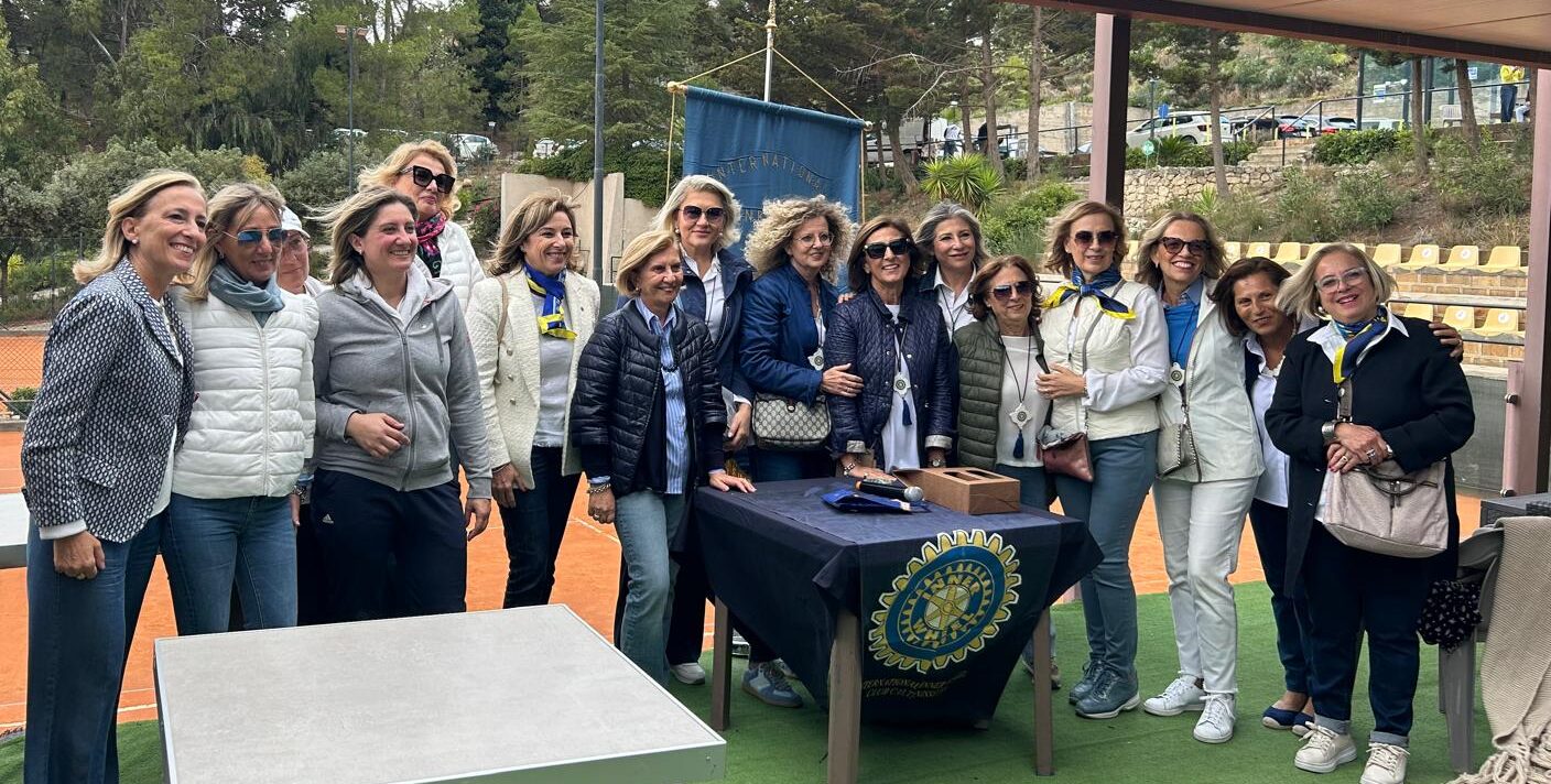 Inner Wheel Caltanissetta, partecipazione e solidarietà al torneo di tennis e padel: il ricavato sarà destinato al finanziamento di borse di studio in memoria di Anna Maria Oberto