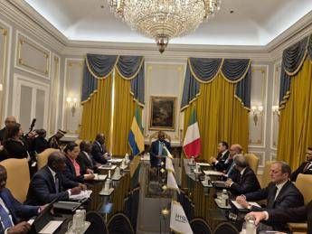 Italia-Gabon, Gksd firma due protocolli: focus su sanità ed edilizia sociale