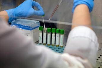 Medicina, italiani svelano errori nascosti nelle cellule: “Possibile ruolo in più malattie”