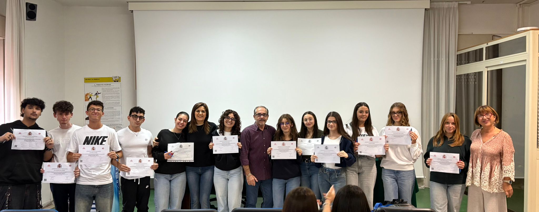Caltanissetta. All’IISS “Luigi Russo” consegnate Certificazioni di Lingua Spagnola DELE livello B1 e B2