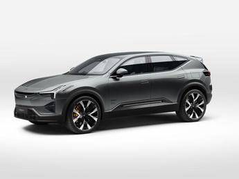 Polestar 3 MY26: elevata potenza di ricarica per il nuovo SUV elettrico