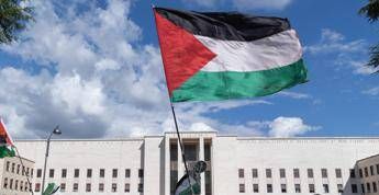 Sciopero 3 ottobre, Salvini: “Se illegittimo chi bloccherà pagherà”. Meloni: “Weekend lungo e rivoluzione non vanno insieme”