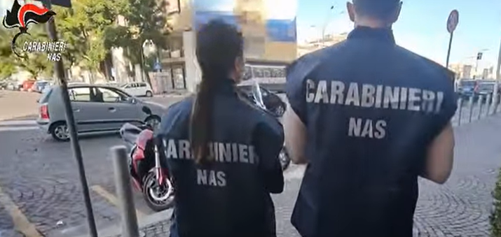 Sequestrati dai Nas di Catania tonnellate di prodotti surgelati e succo di agrumi, una denuncia