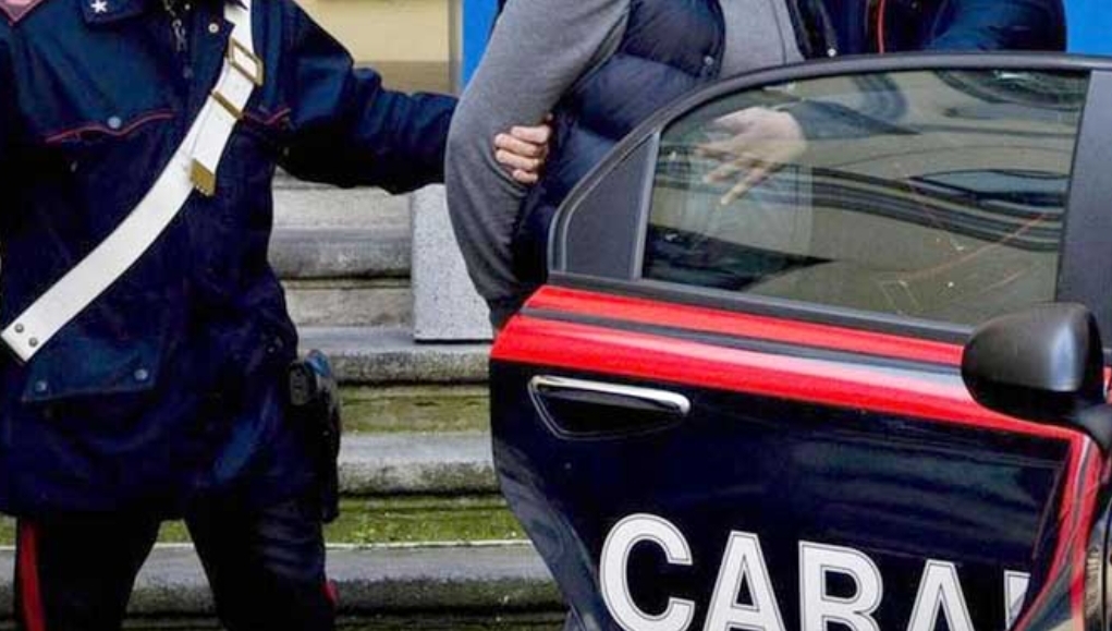 Riesi, 36enne arrestato: avrebbe violentato l’ex compagna documentando l’abuso con il cellulare