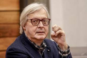 Sgarbi e il messaggio a Domenica In: “Ci vediamo presto”