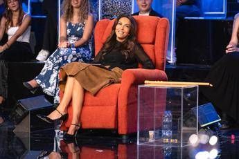 Tu si que vales, concorrente insulta e attacca Sabrina Ferilli: “Sei una miracolata”