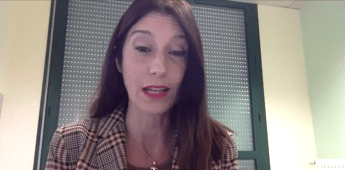 Tumore al polmone con Egfr mutato, oncologa: “Sopravvivenza a 4 anni con cura combinata”