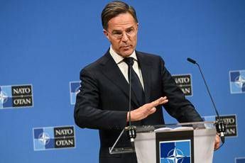 Ucraina, Rutte: “Metà alleati Nato ha firmato per armi Usa”
