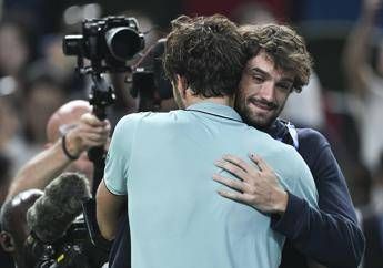 Vacherot trionfa a Shanghai, battuto il cugino Rinderknech tra le lacrime