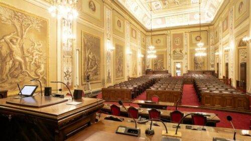 Sicilia. Manovra quater dimezzata, maggioranza a pezzi all’ARS