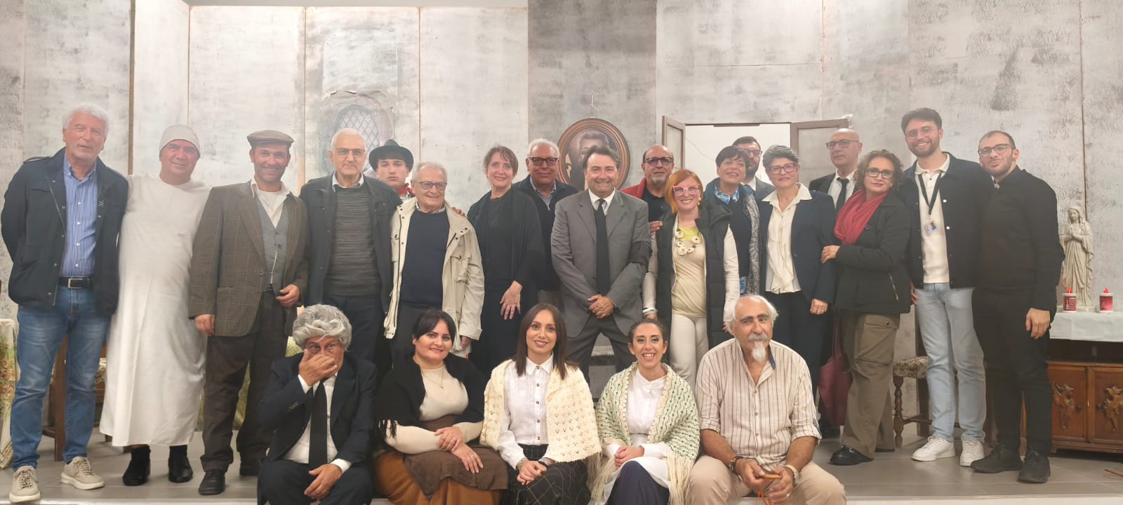 Santa Caterina. Alla Giornata del Folklore e delle Tradizioni applausi per la compagnia teatrale “Angelo Musco” di Riesi