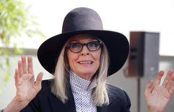 È morta Diane Keaton, l’attrice musa di Woody Allen aveva 79 anni