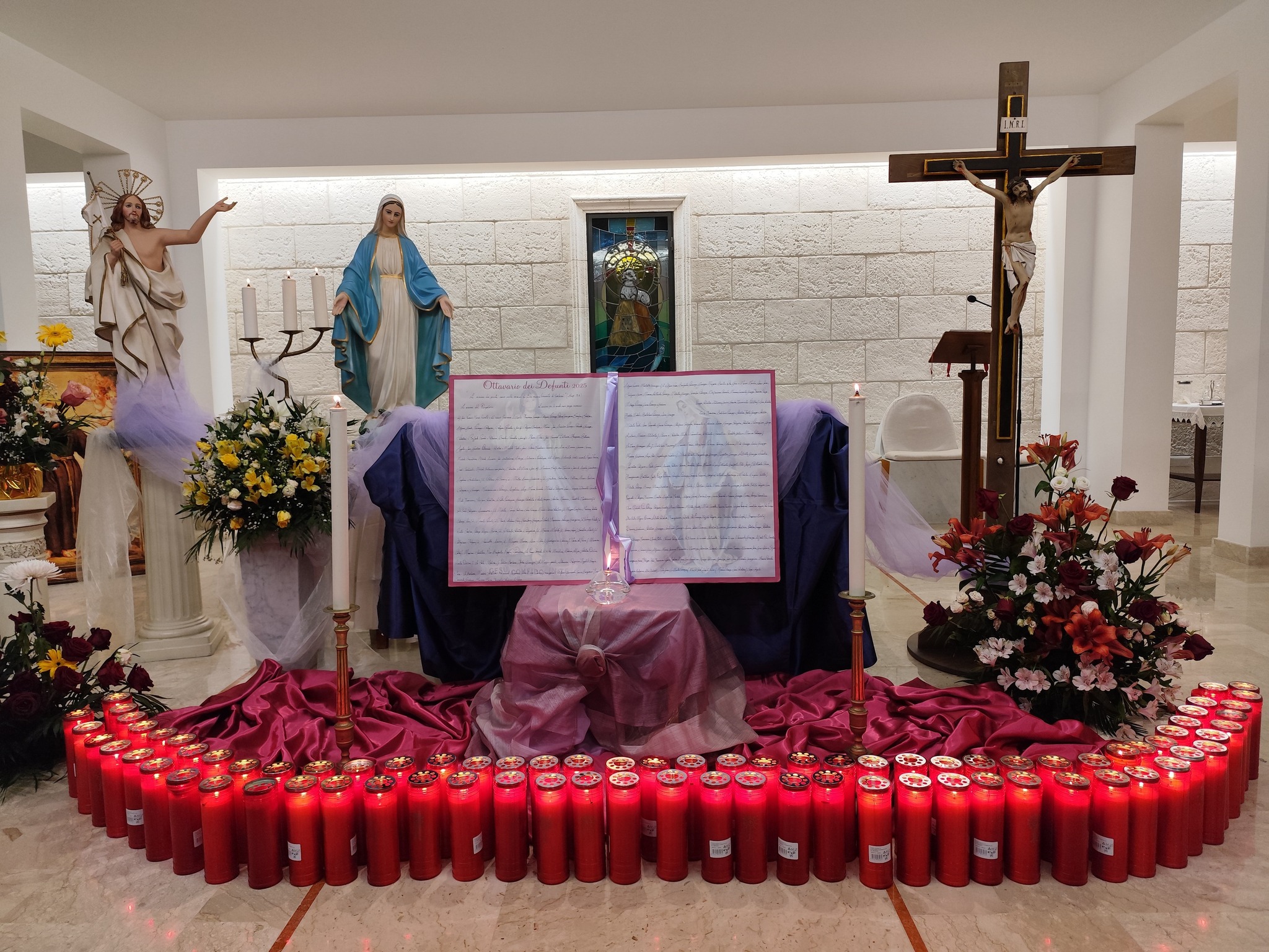 Mussomeli, ricorrenza dei Defunti. Lumini accesi offerti alla “Trasfigurazione” fra canti e preghiere