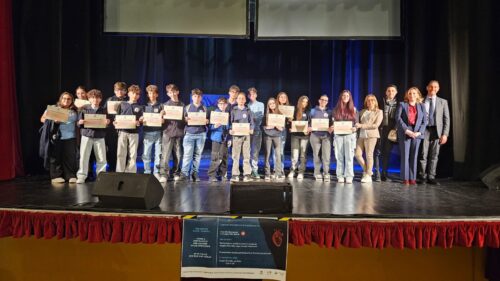 Contest regionale “Stop alle dipendenze”, alunni dell’Istituto “Leonardo da Vinci” ritirano il primo premio nella sezione Spot pubblicitario