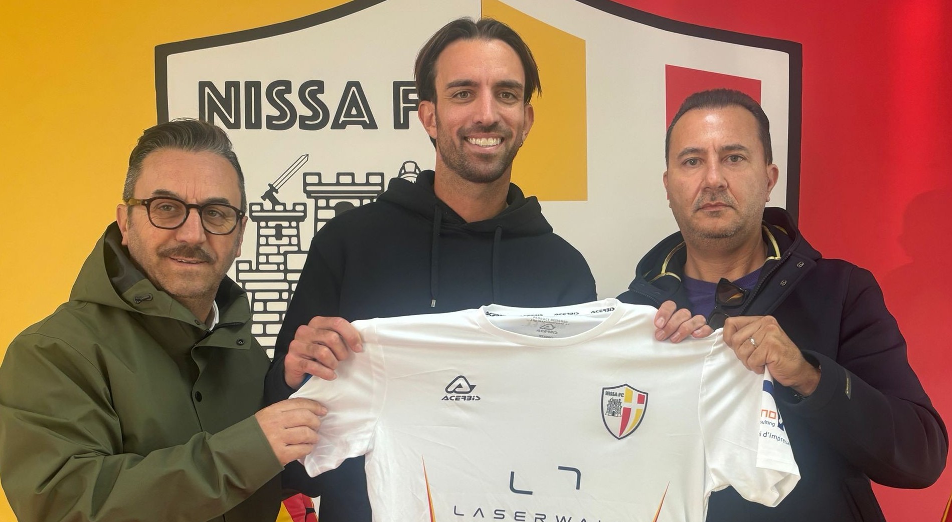 Serie D. Nuovo colpo di mercato alla Nissa: preso l’esperto centrocampista Alessandro Provenzano