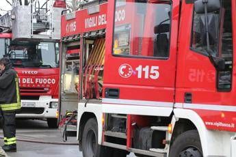 Ancona, inalano sostanze tossiche in cantiere: due operai in ospedale
