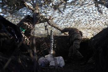 Battaglia a Pokrovsk, Kiev risponde con le forze speciali all’assedio di Mosca