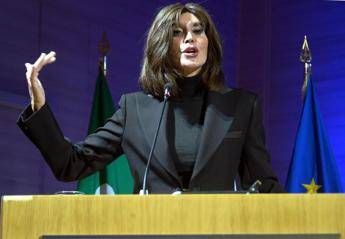 Bernini: “Lingua italiana, filo d’oro che unisce, ecosistema che rappresenta, radici per il futuro”