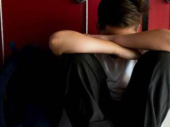 Disturbi mentali, arriva in Puglia ‘Coloriamo i luoghi della salute del cervello’