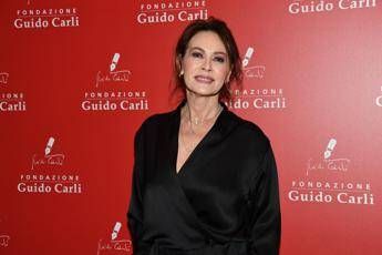 Elena Sofia Ricci: “Io abusata a 12 anni. La separazione? Sono tornata a vivere”