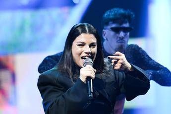 Emma Marrone costretta a letto: “Ho la labirintite”. Come sta la cantante