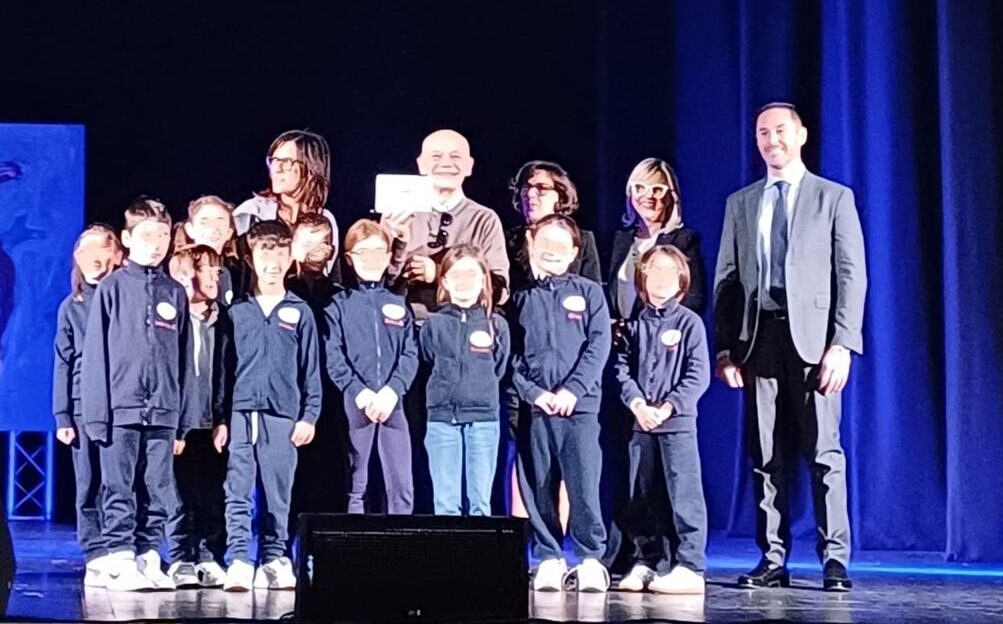 Caltanissetta, contest  “Stop alle dipendenze”: alunni del “Martin Luther King” conquistano il primo posto per la sezione Elaborato testuale