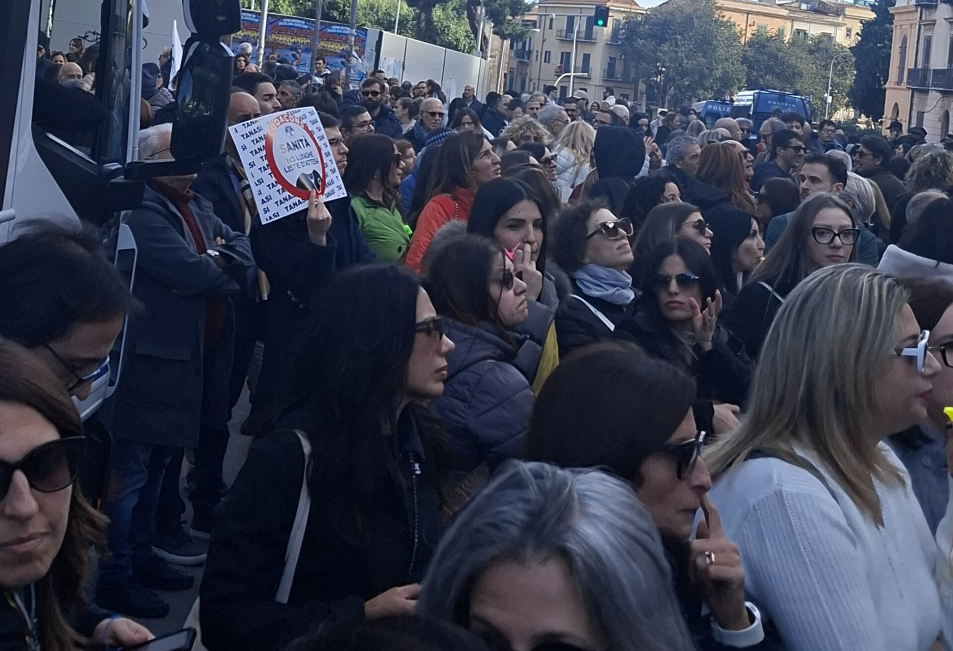 Codacons, a Palermo manifestazione in piazza per dire basta alle liste d’attesa