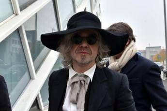 Improperi ai poliziotti durante lo sfratto, Morgan assolto dalle accuse di oltraggio a pubblico ufficiale