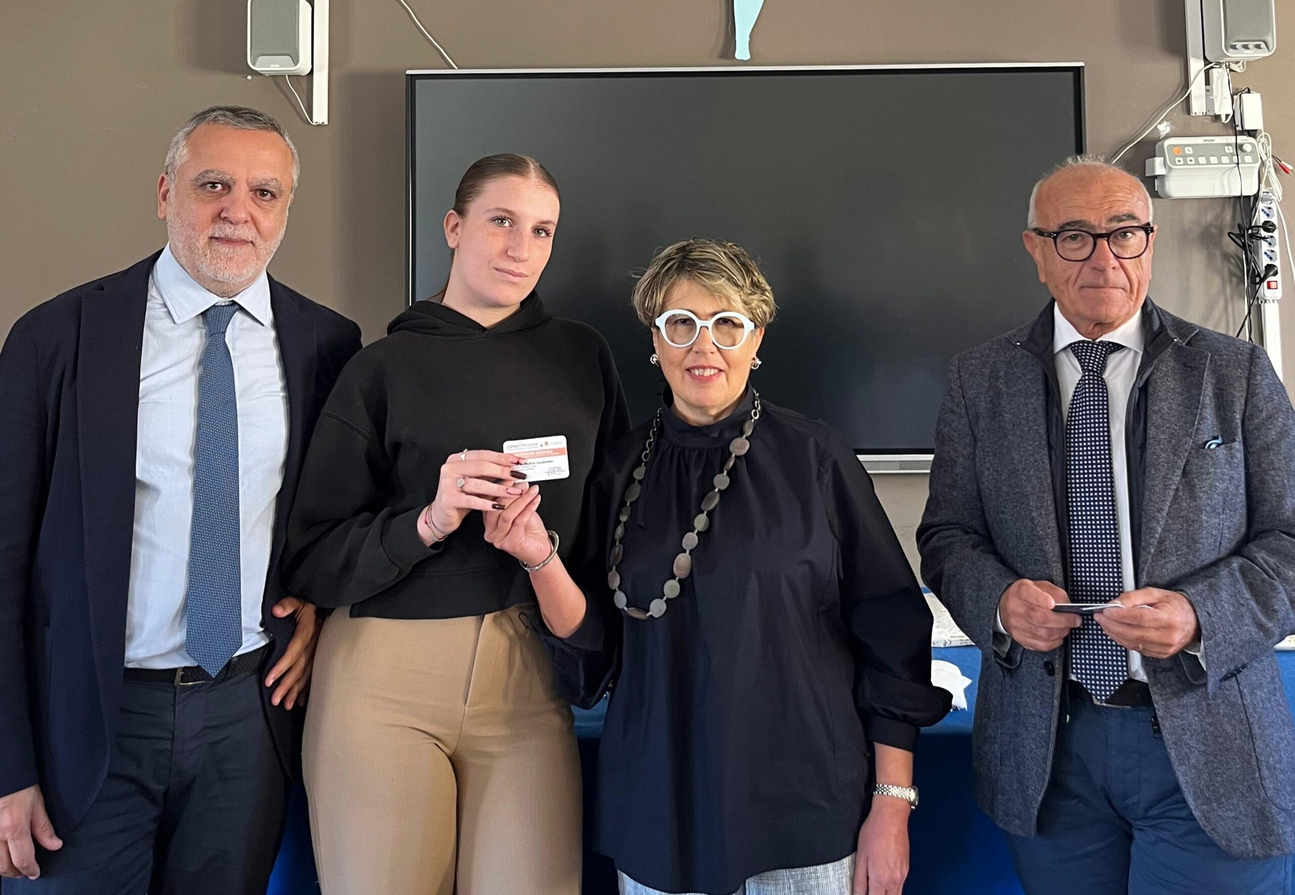 Patentino digitale e tutela dei minori: il Corecom in tour fa tappa a Caltanissetta