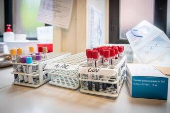 Medicina di laboratorio, ‘un semplice esame per scoprire in anticipo le patologie’