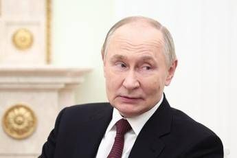 “Regno Unito cercò di dialogare in segreto con Putin”, la rivelazione sul fallimento Gb