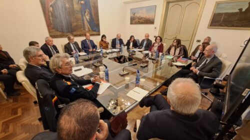 Monitoraggio del territorio regionale, avanti con il progetto della Control room: riunione a Palazzo d’Orléans