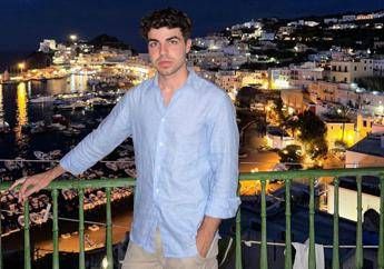 Roma, 27enne precipitato da b&b: musica e viaggi le passioni di Leonardo Fiorini