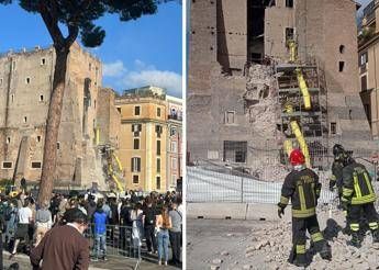 Roma, crollata parte della Torre dei Conti ai Fori Imperiali: ferito un operaio